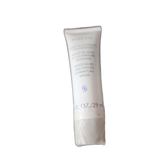 Mary Kay Medium-Coverage Foundation with Gray Cap 600